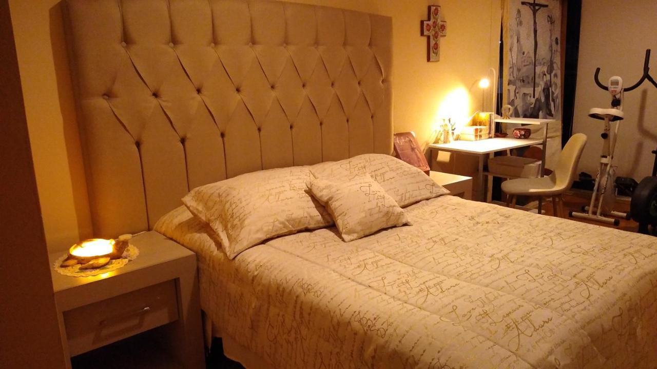 Habitacion Matrimonial Con Cama Y Sofa Para Cuatro Personas Tlaxcalancingo Eksteriør bilde